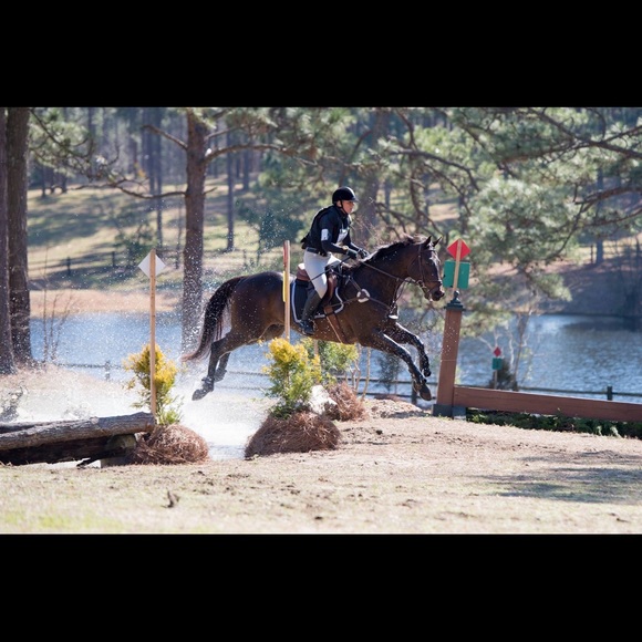 Meet your Posher, Ginny - Picture 7 of 8